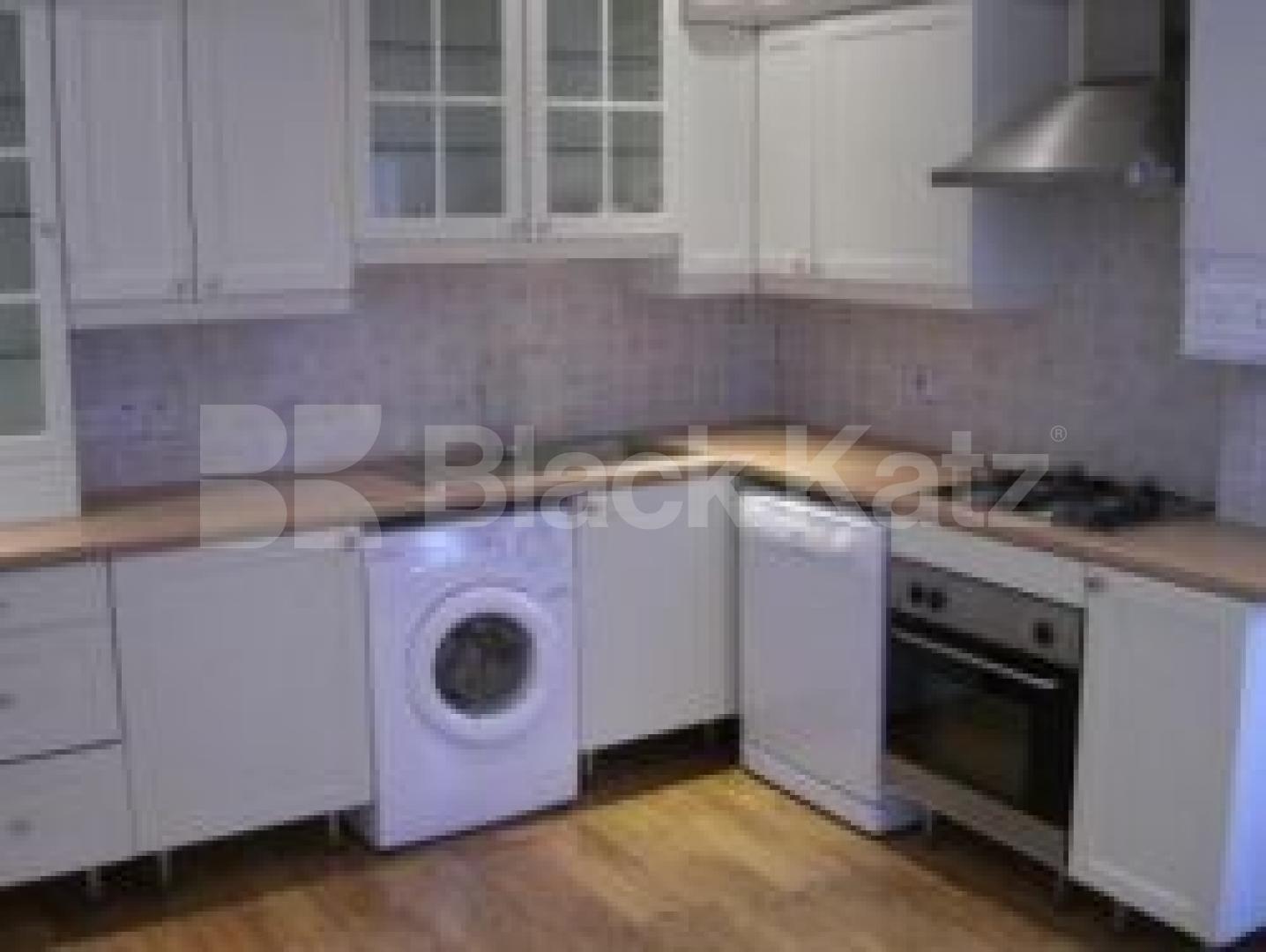 			1 Bedroom, 1 bath, 1 reception Flat			 Chancellors Lofts, CROUCH END N8